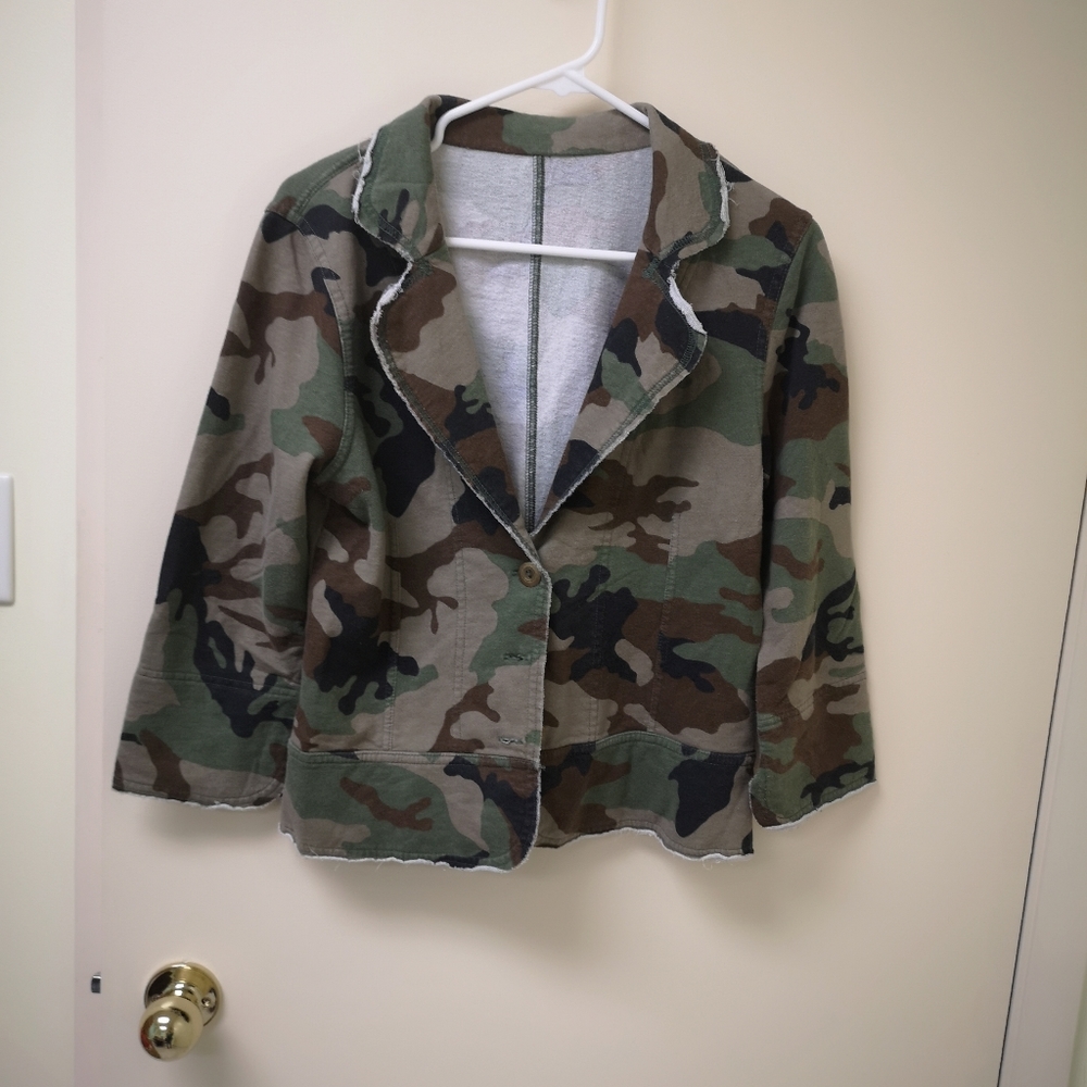 Camouflage Blazer - Picture 1 of 5